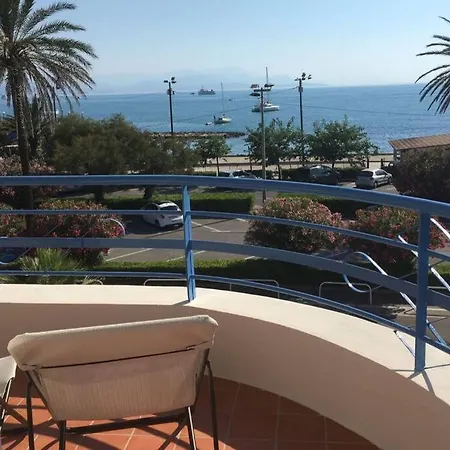 Luxury Seaview Belvedere, Apt A *