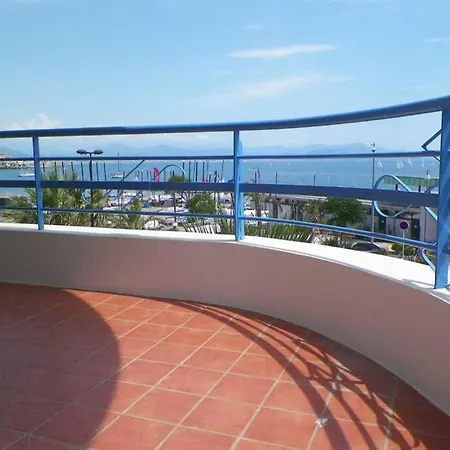 Apartment Luxury Seaview Belvedere, Apt A