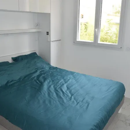 Luxury Seaview Belvedere, Apt A