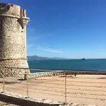 Daire Luxury Seaview Belvedere, Apt A