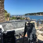 Luxury Seaview Belvedere, Apt A Apartament