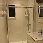 Luxury Seaview Belvedere, Apt A *