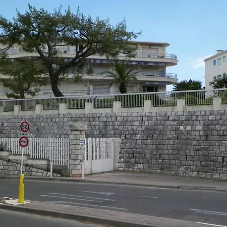 Luxury Seaview Belvedere, Apt A *