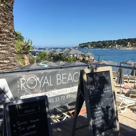 Luxury Seaview Belvedere, Apt A Appartement