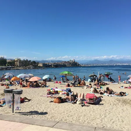 Apartment Luxury Seaview Belvedere, Apt A Antibes