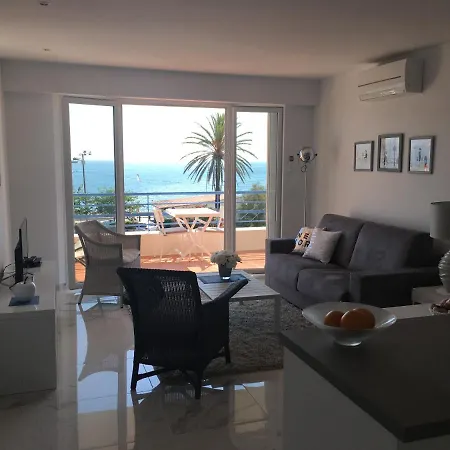 Luxury Seaview Belvedere, Apt A Antibes