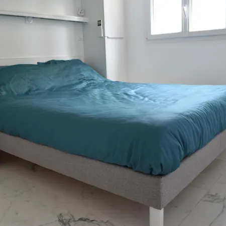 Luxury Seaview Belvedere, Apt A Apartment *