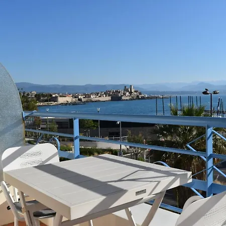 아파트 Luxury Seaview Belvedere, Apt A