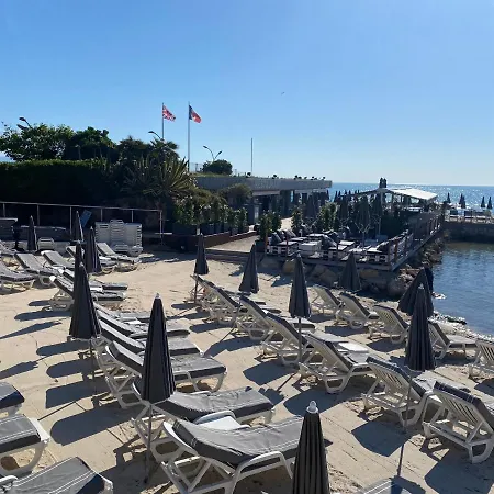 Luxury Seaview Belvedere, Apt A Apartment Antibes