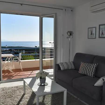 Luxury Seaview Belvedere, Apt A 앙티브