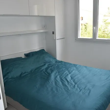 Luxury Seaview Belvedere, Apt A Appartement