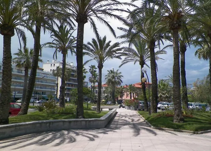 Luxury Seaview Belvedere, Apt A Antibes