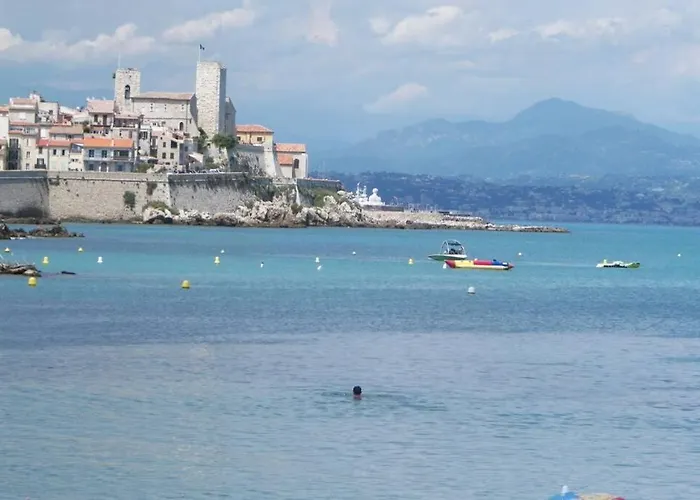 Luxury Seaview Belvedere, Apt A