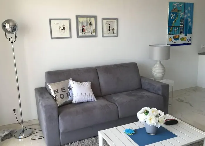 Апартаменты Luxury Seaview Belvedere, Apt A *