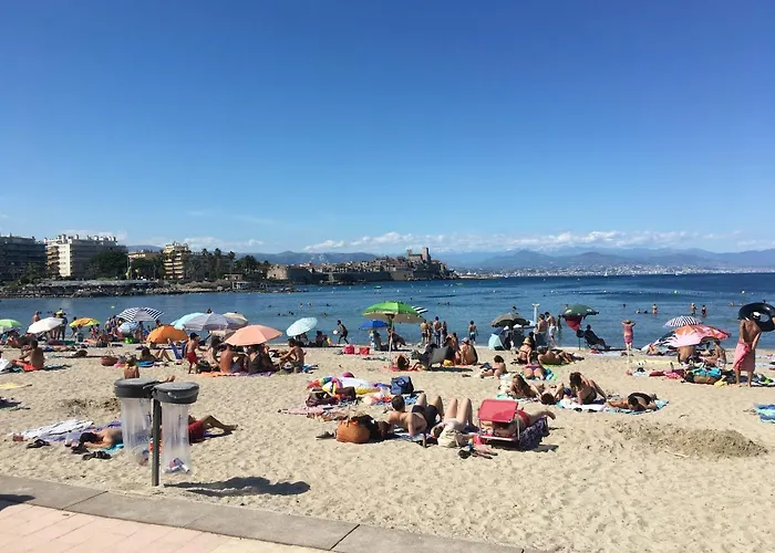 Апартаменты Luxury Seaview Belvedere, Apt A Антиб