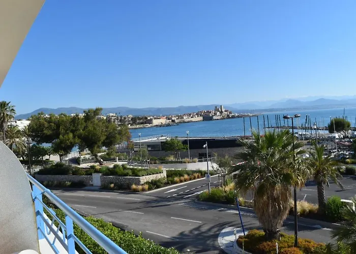 Luxury Seaview Belvedere, Apt A Apartment Antibes