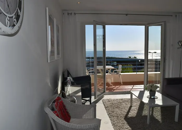 Апартаменты Luxury Seaview Belvedere, Apt A *