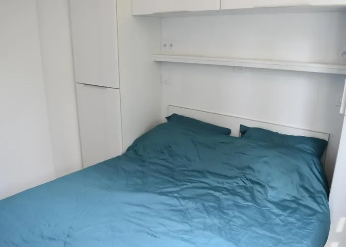 Апартаменты Luxury Seaview Belvedere, Apt A