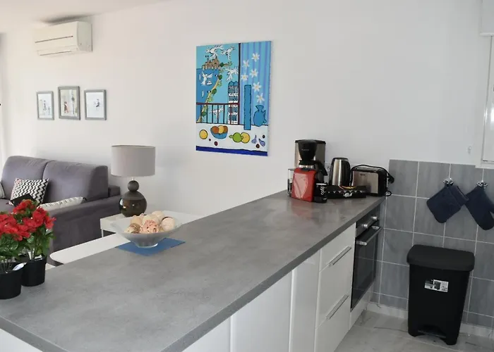 Apartment Luxury Seaview Belvedere, Apt A