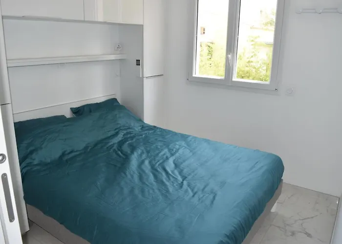 Luxury Seaview Belvedere, Apt A